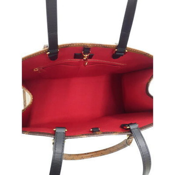 Louis Vuitton Monogram Giant Onthego Bag - Picture 3 of 8